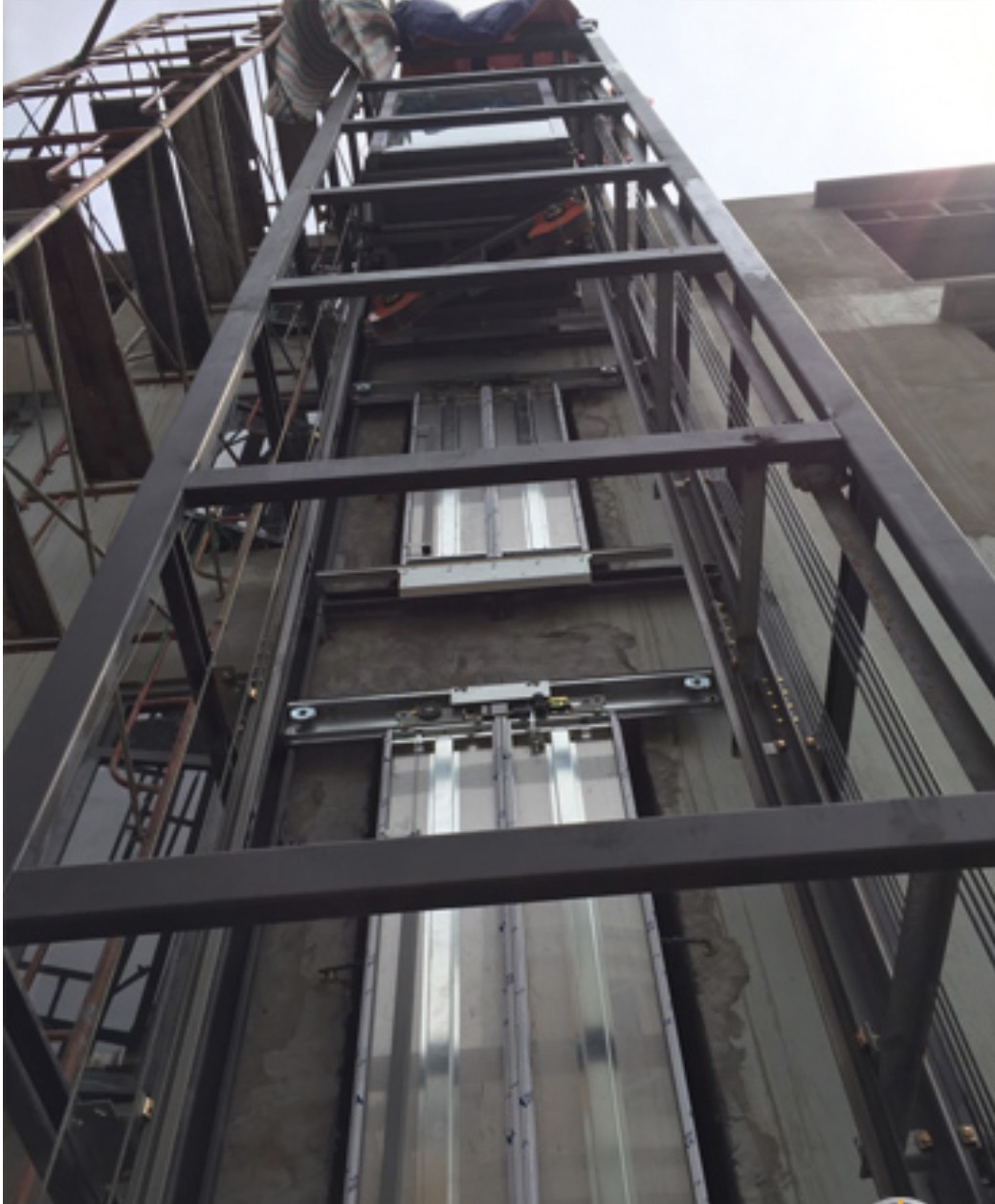 Báo giá các loại thang máy gia đình theo cấu tạo tại Hưng Yên